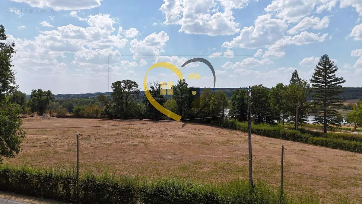 Maison 4 pièces 87 m² à vendre à Saint-Martin-D'auxigny (18110) - photo 2