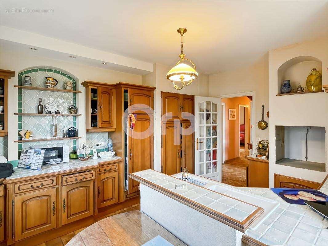 Maison à ARNIERES-SUR-ITON