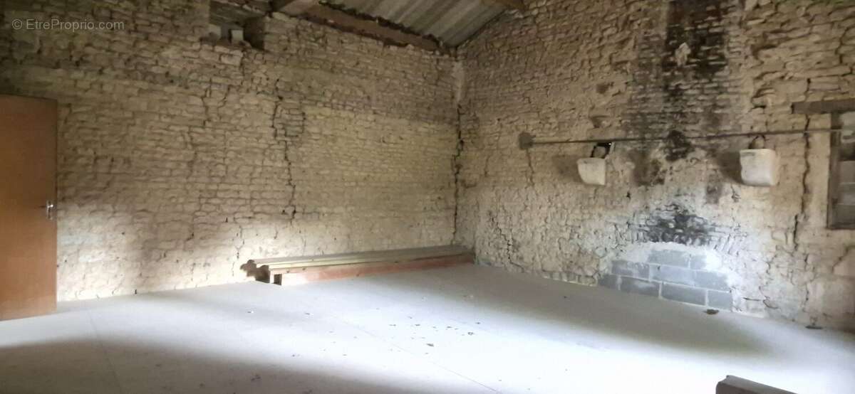 Maison 140 m² à Nere  - photo 4
