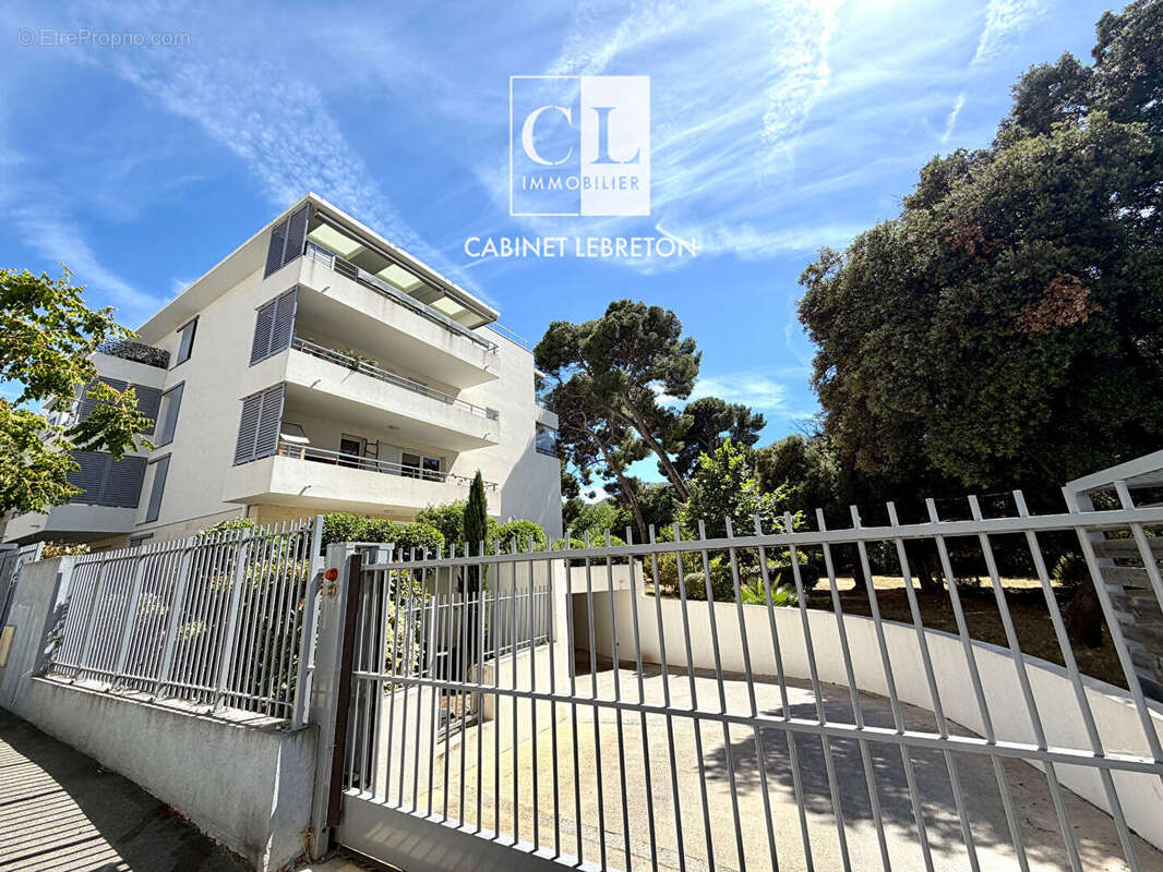 Appartement à MARSEILLE-9E