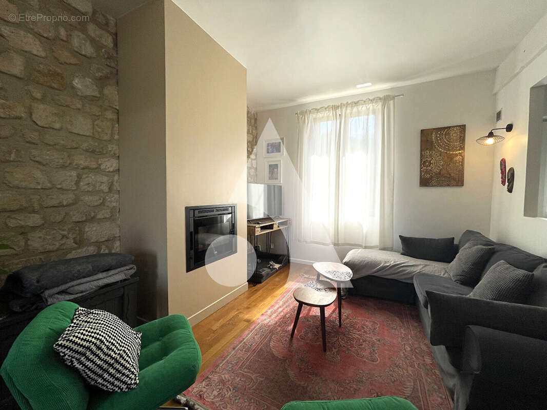 Maison à NESLES-LA-VALLEE