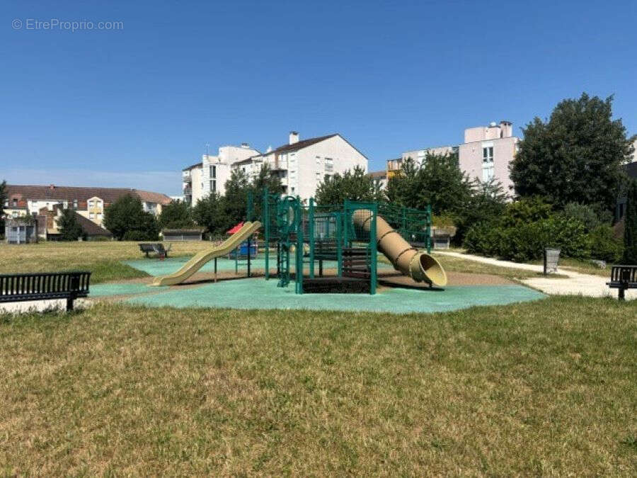 Duplex - Secteur du Plateau - 102m² - photo 12