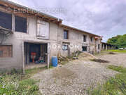 Maison à MOGNENEINS