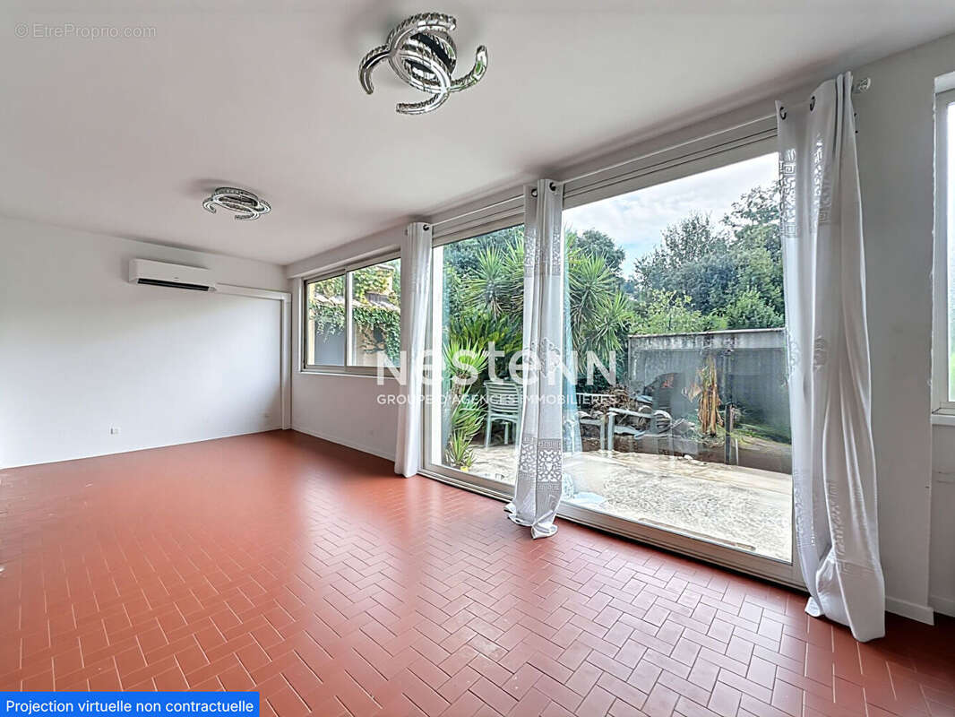 VALLAURIS - Maison - 230m² - Terrain 525m² - Projet promoteur - Hauteur autorisé - Proche commodités - photo 21