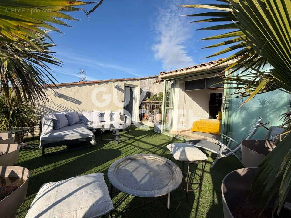 Maison à L'ISLE-SUR-LA-SORGUE