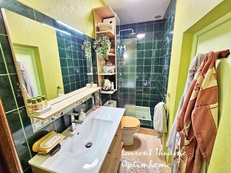 Maison à LE LARDIN-SAINT-LAZARE