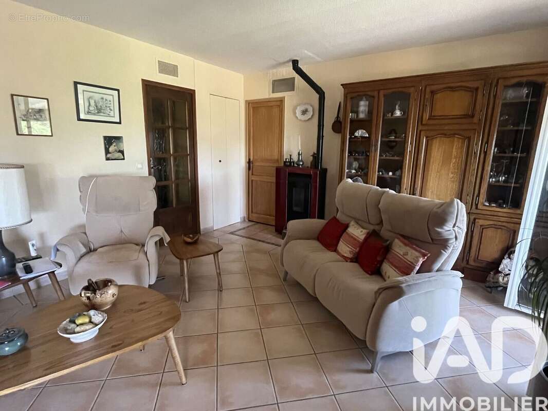Photo 5 - Maison à SAINT-ETIENNE-LES-ORGUES