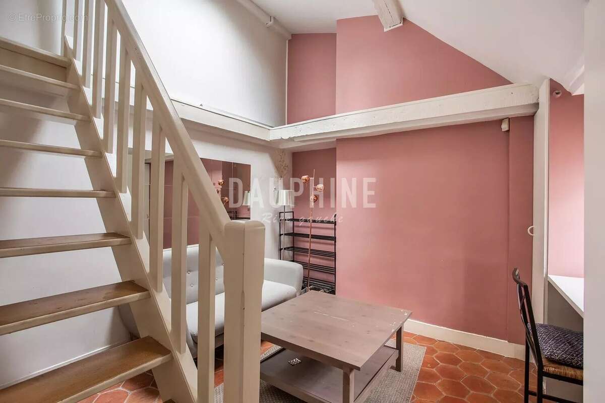 Appartement à PARIS-6E