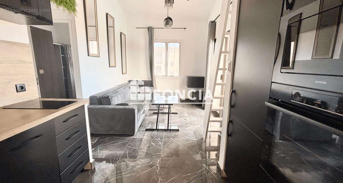 Appartement à FREJUS
