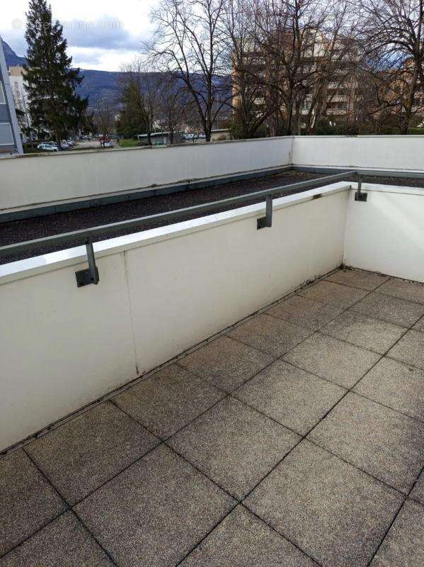 Appartement à ECHIROLLES