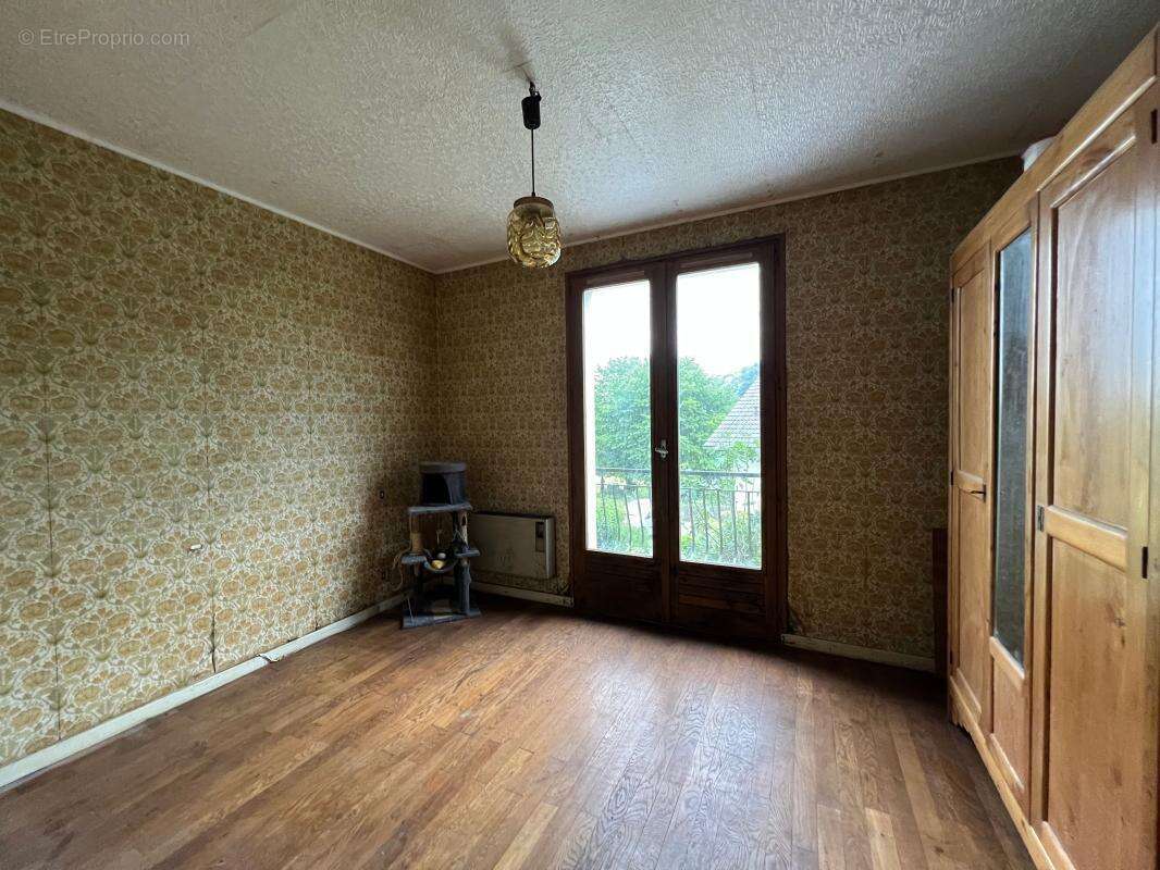 Maison à SALES