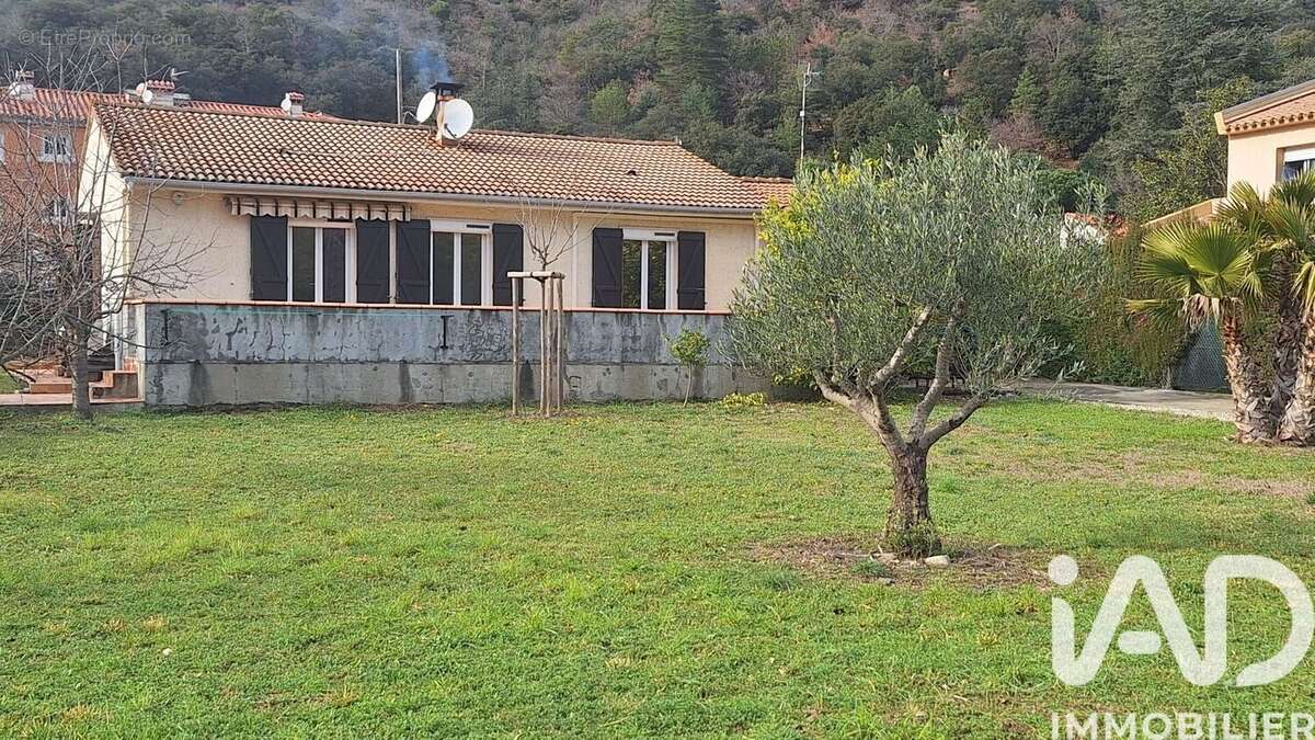 Photo 2 - Maison à ARLES-SUR-TECH