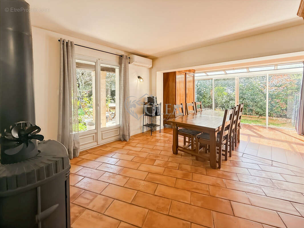 Maison à UZES