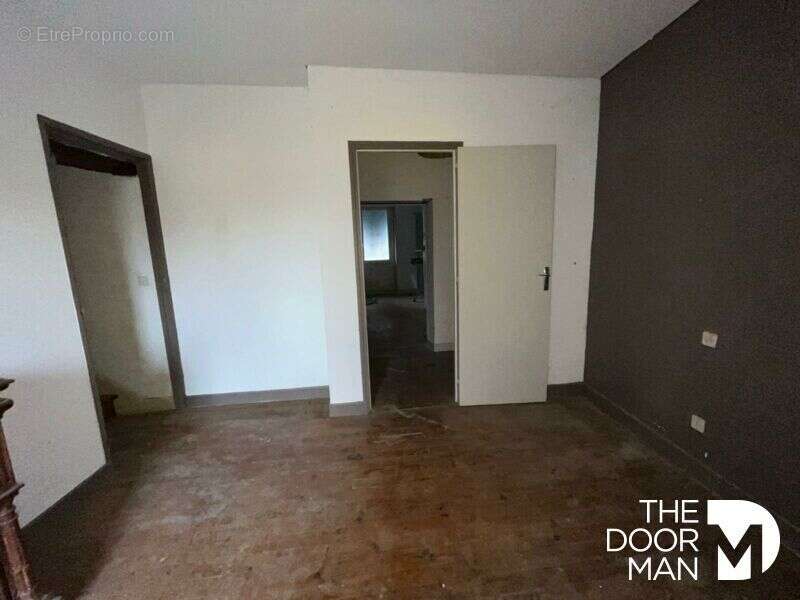 Maison à BEAUMONT-DE-LOMAGNE