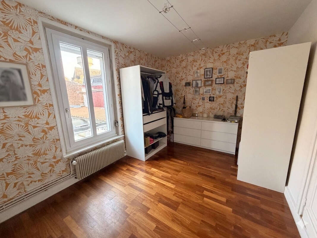 Maison à RAISMES