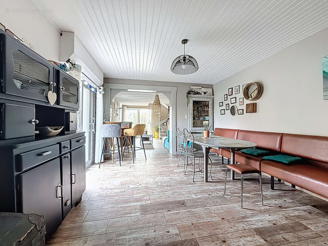 Maison à GOUVILLE-SUR-MER