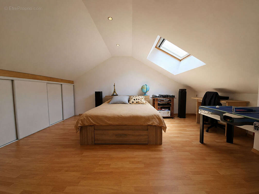 Maison Amancey 5 pièce(s) 120 m2 - photo 13
