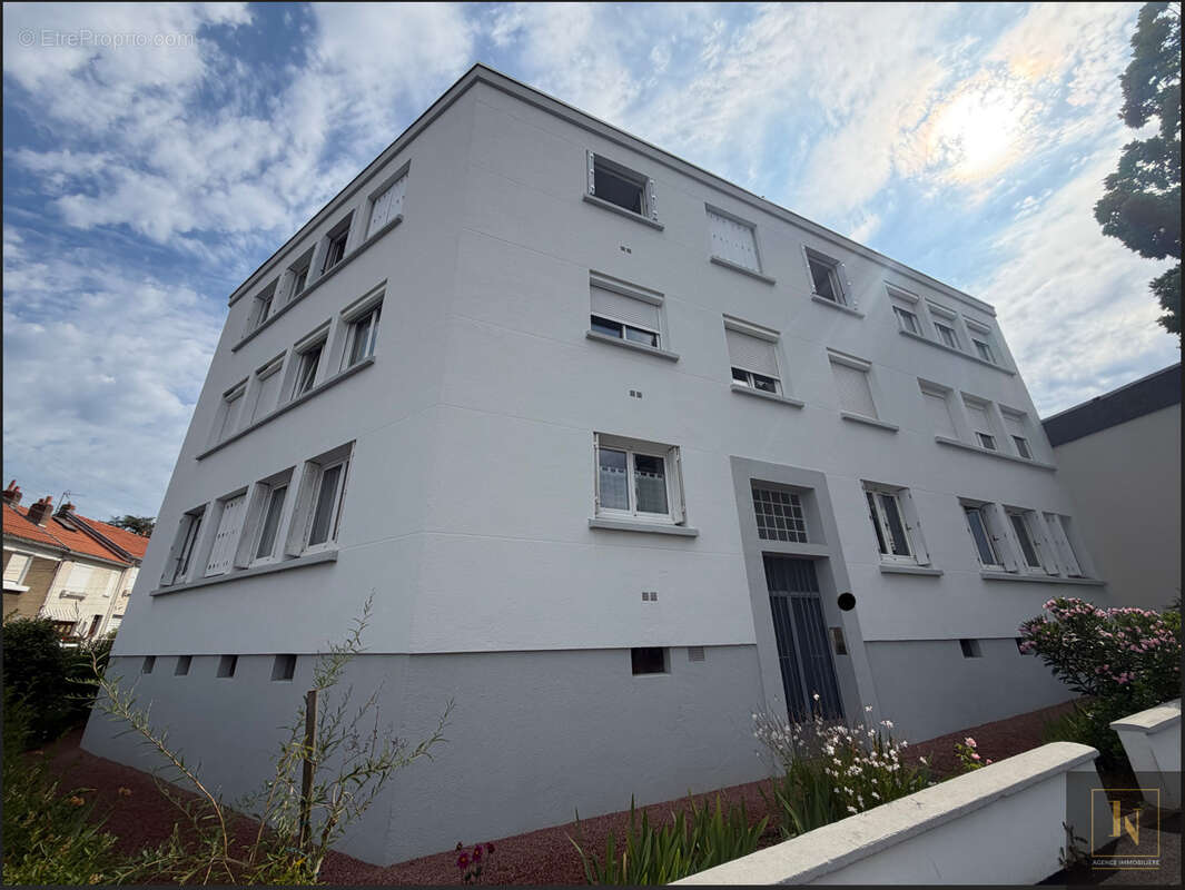 Appartement à NANTES