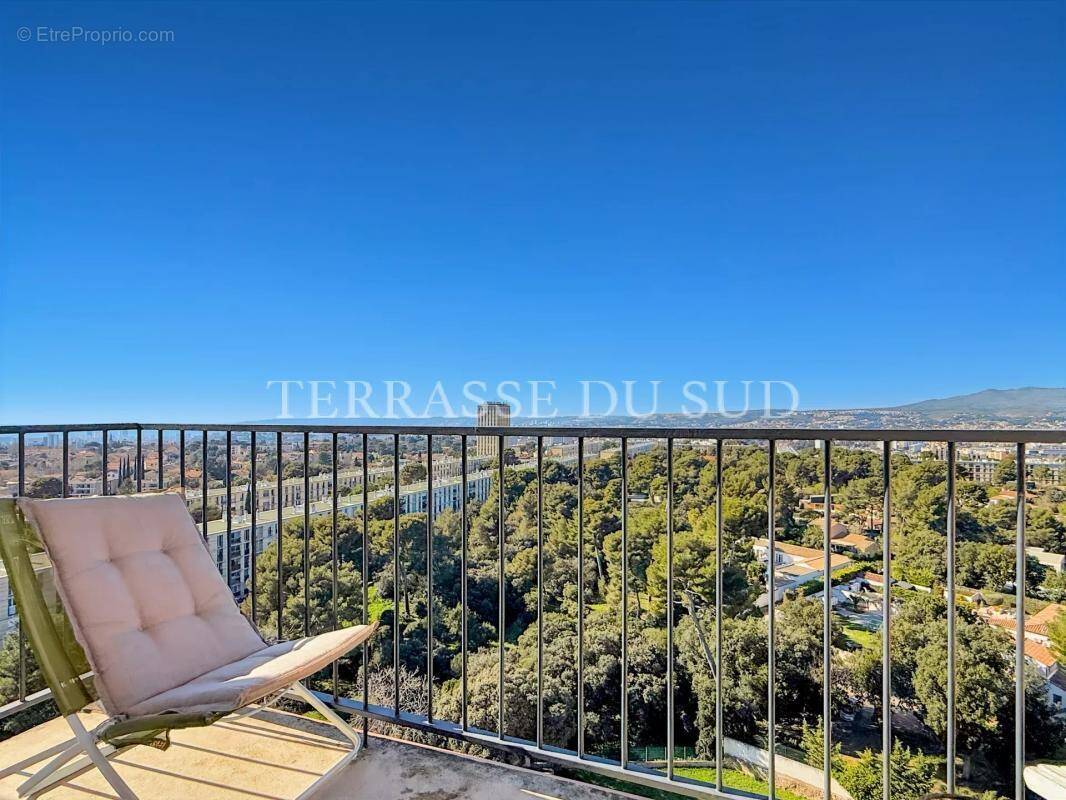 Appartement à MARSEILLE-12E