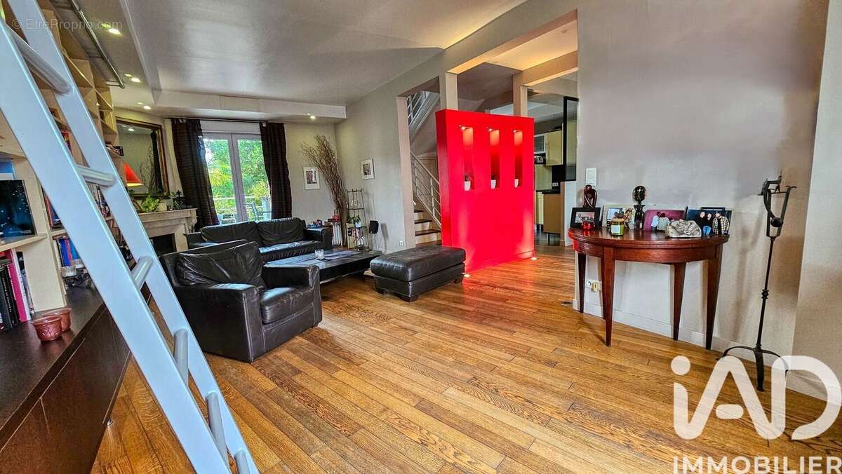 Photo 4 - Maison à POISSY