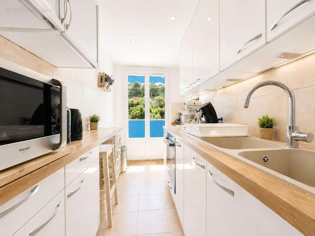   - Appartement à NICE