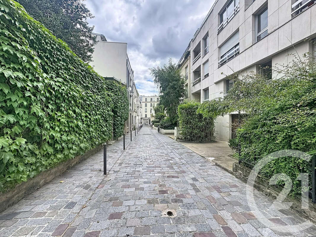 Maison à PARIS-12E