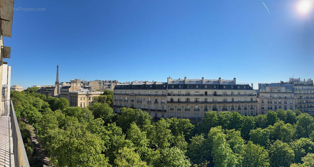 Appartement à PARIS-16E