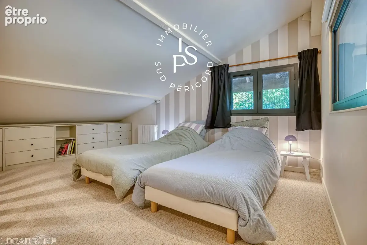 Maison en pierre avec Gîte sur 6 hectares, Villeréal - photo 23