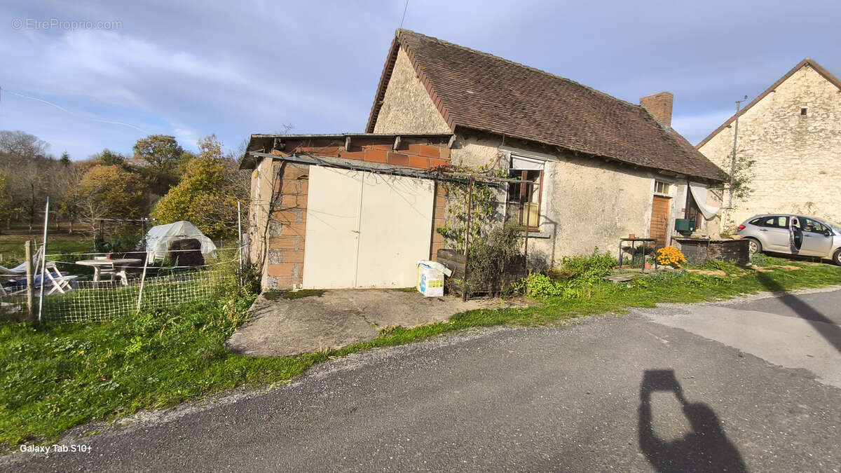 Maison à CHATEAU-CHERVIX