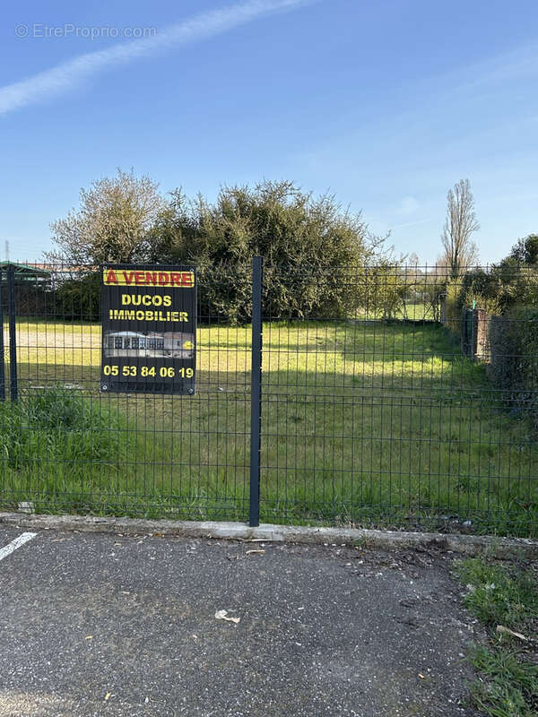 Commerce à MARMANDE