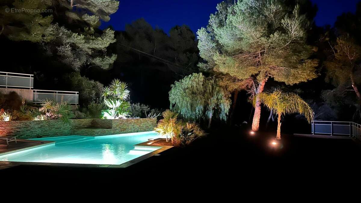 Maison à SAINT-MARTIN-DU-VAR