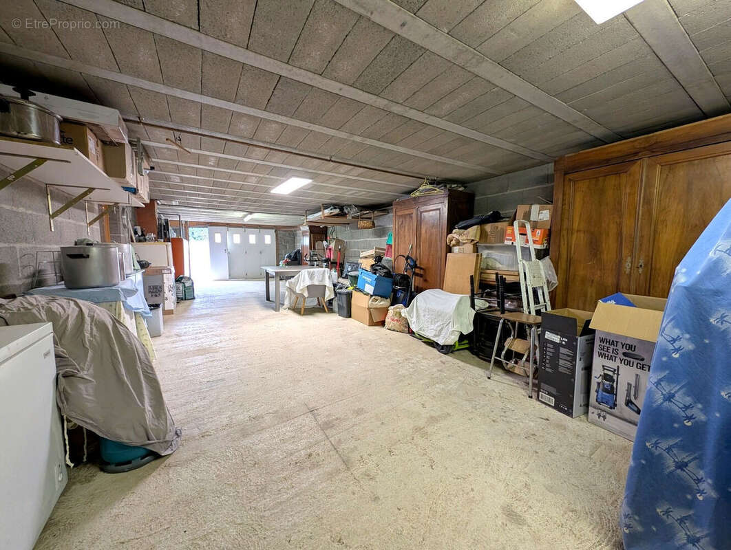 Maison à MONTREUIL-BELLAY