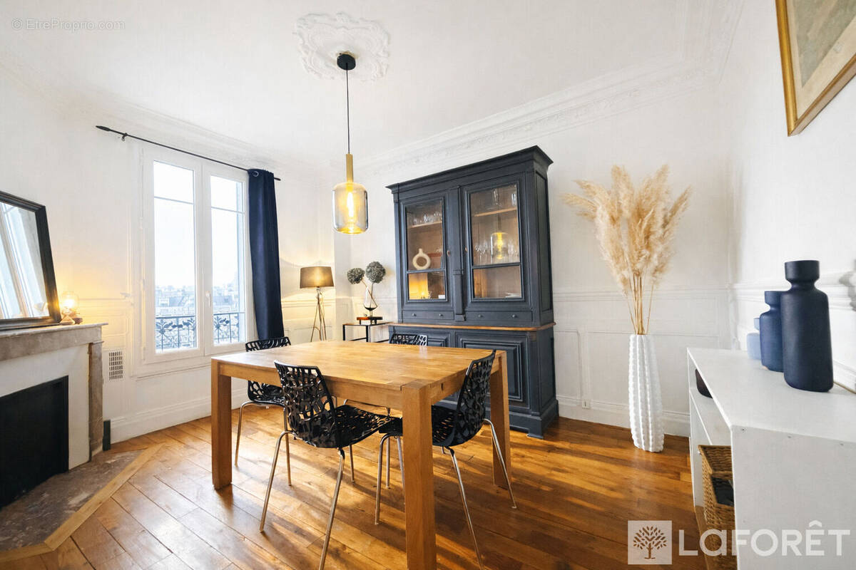 Appartement à ASNIERES-SUR-SEINE