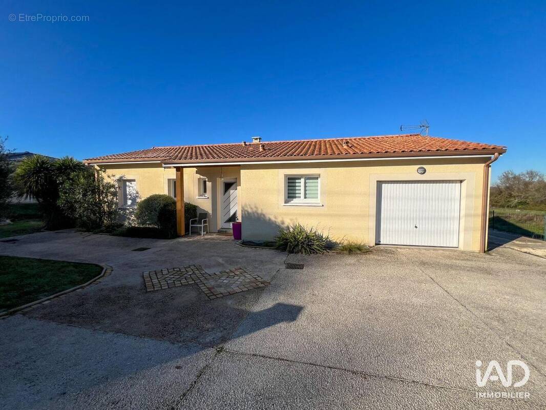 Photo 1 - Maison à SAINT-LAURENT-D&#039;ARCE