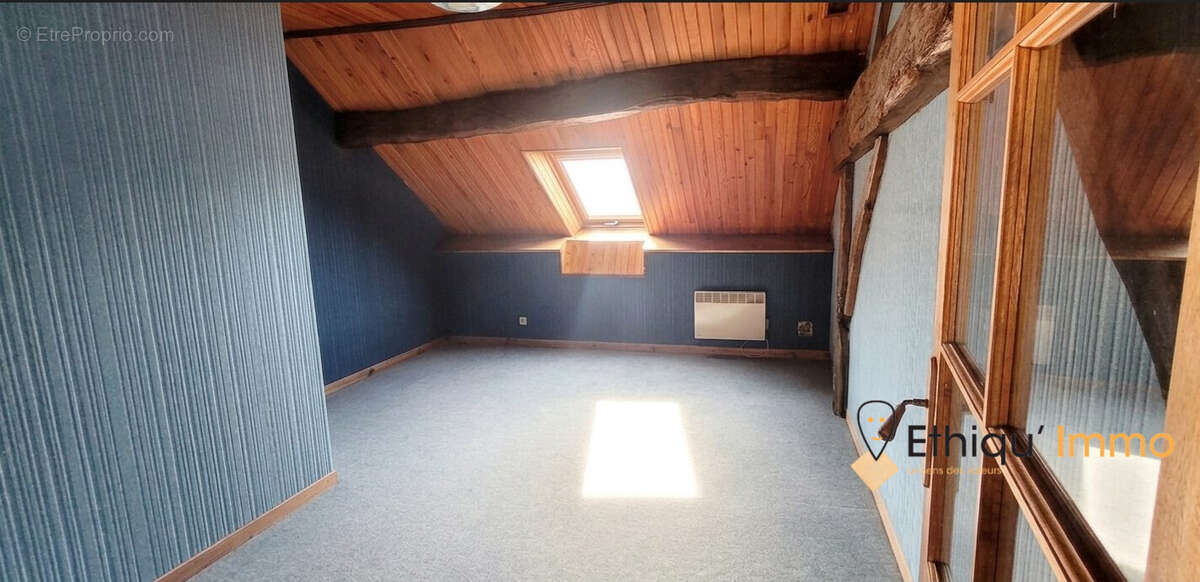 Maison à VITRY-LES-NOGENT