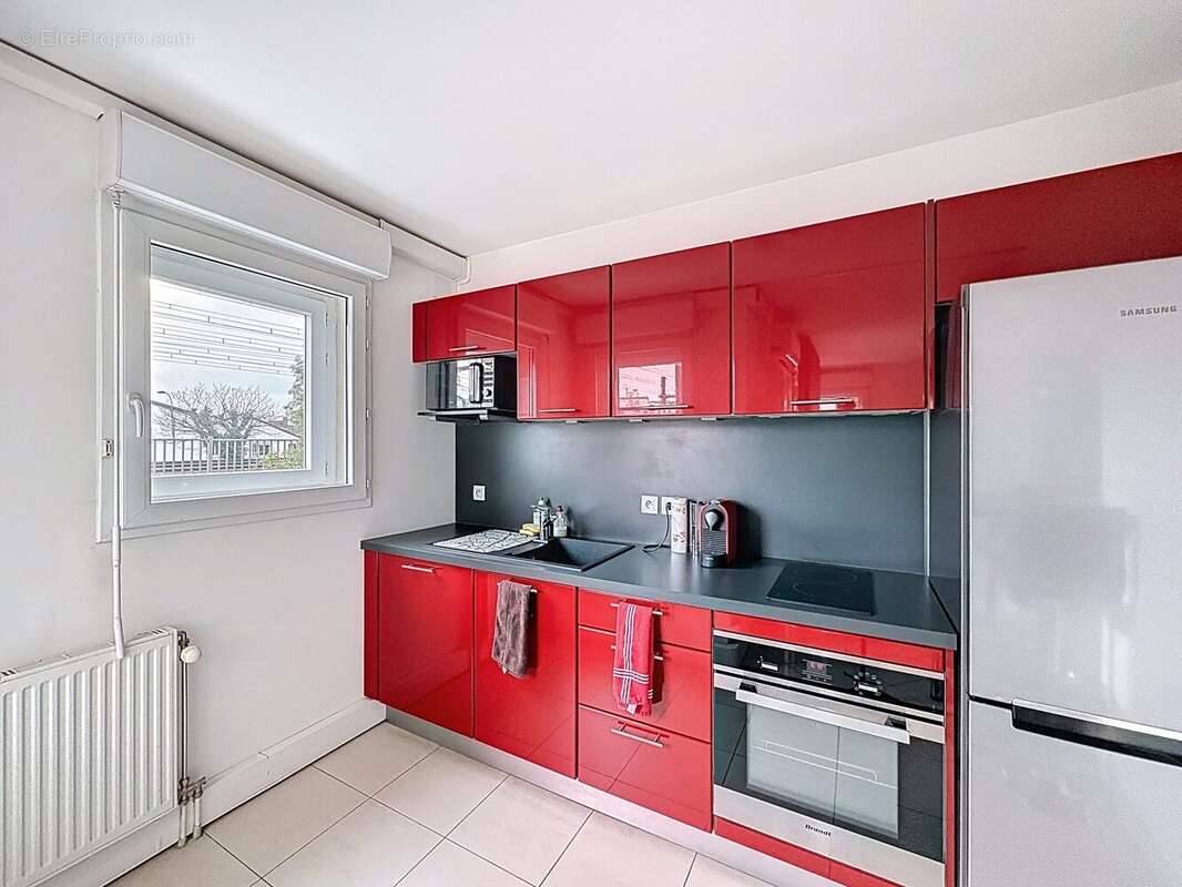 Appartement à MAISONS-ALFORT