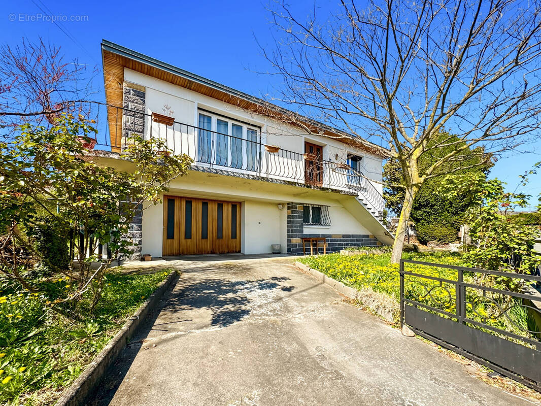 Maison à COURNON-D'AUVERGNE