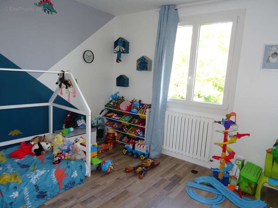   - Maison à SAINT-JEAN-DE-THOUARS