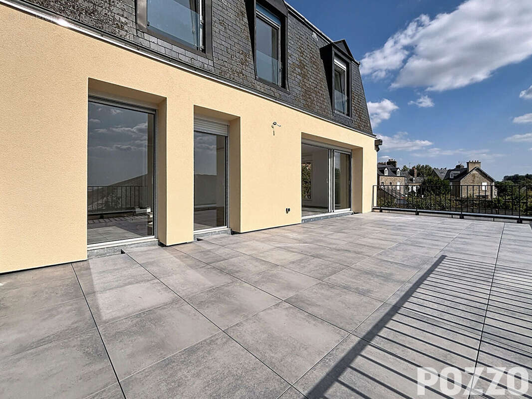 A Vendre -  Avranches - Appartement 4 pièce(s) 98,68 m² - terrasse et parking - photo 12