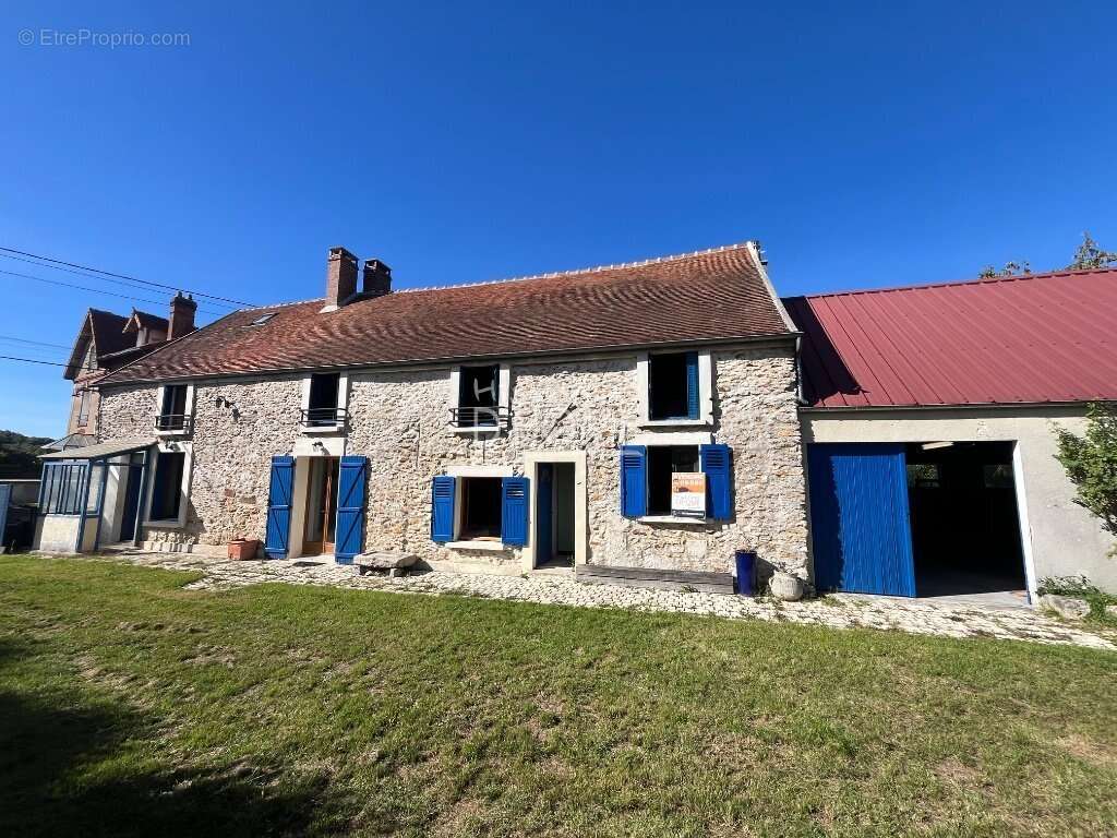 Maison à CHEVRU