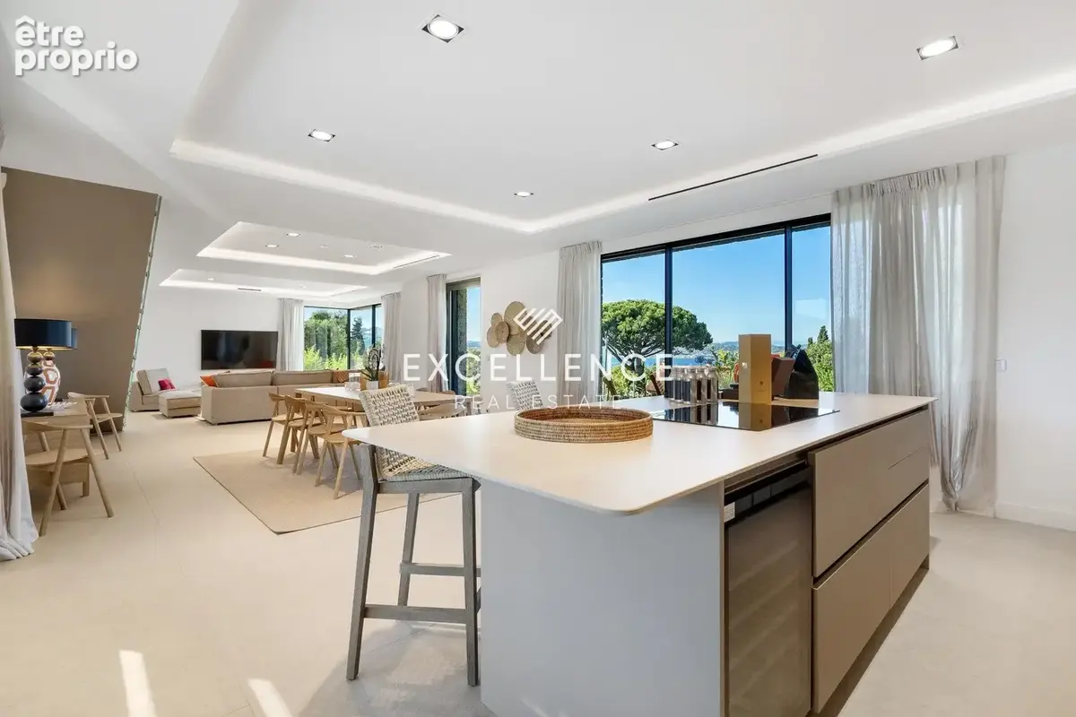 Maison 7 pièces 362 m² à vendre à Saint-Tropez (83990) - photo 6