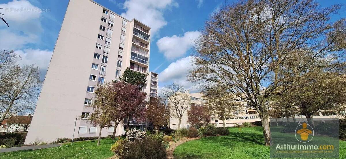 Appartement à COMPIEGNE