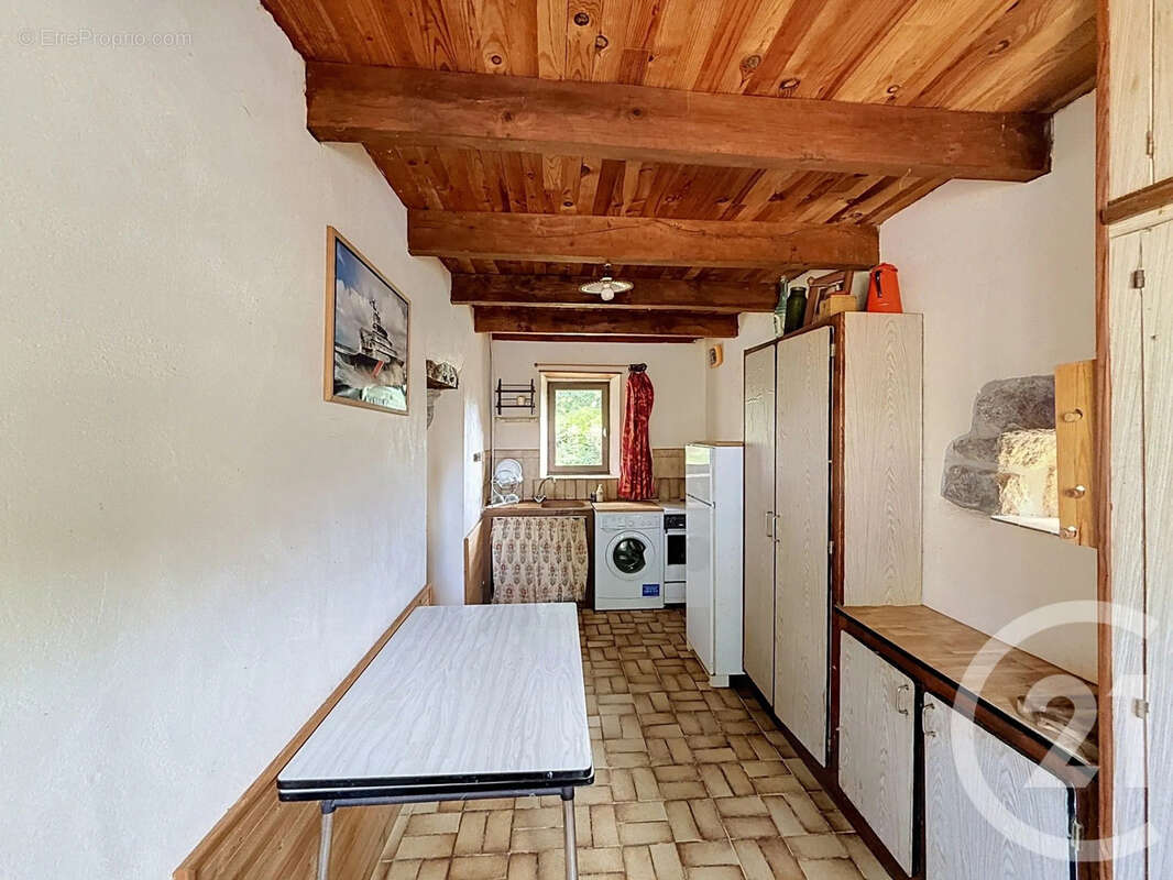 Maison 134 m² à Le Vieux-Marche  - photo 16