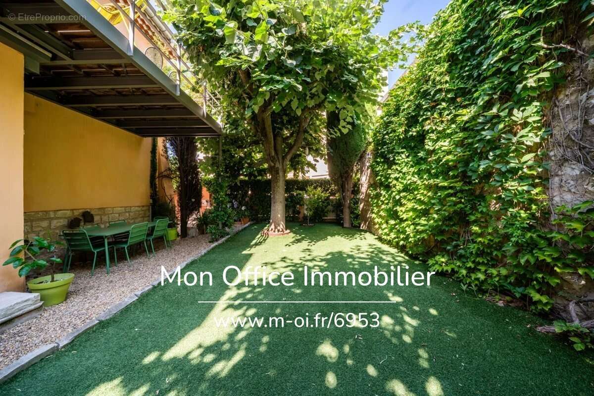 Maison à AIX-EN-PROVENCE