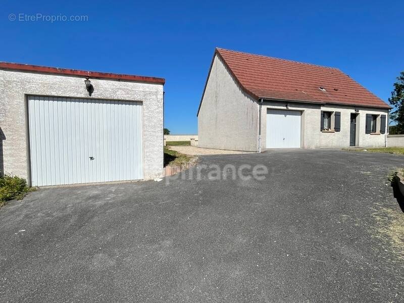 Maison à TERGNIER