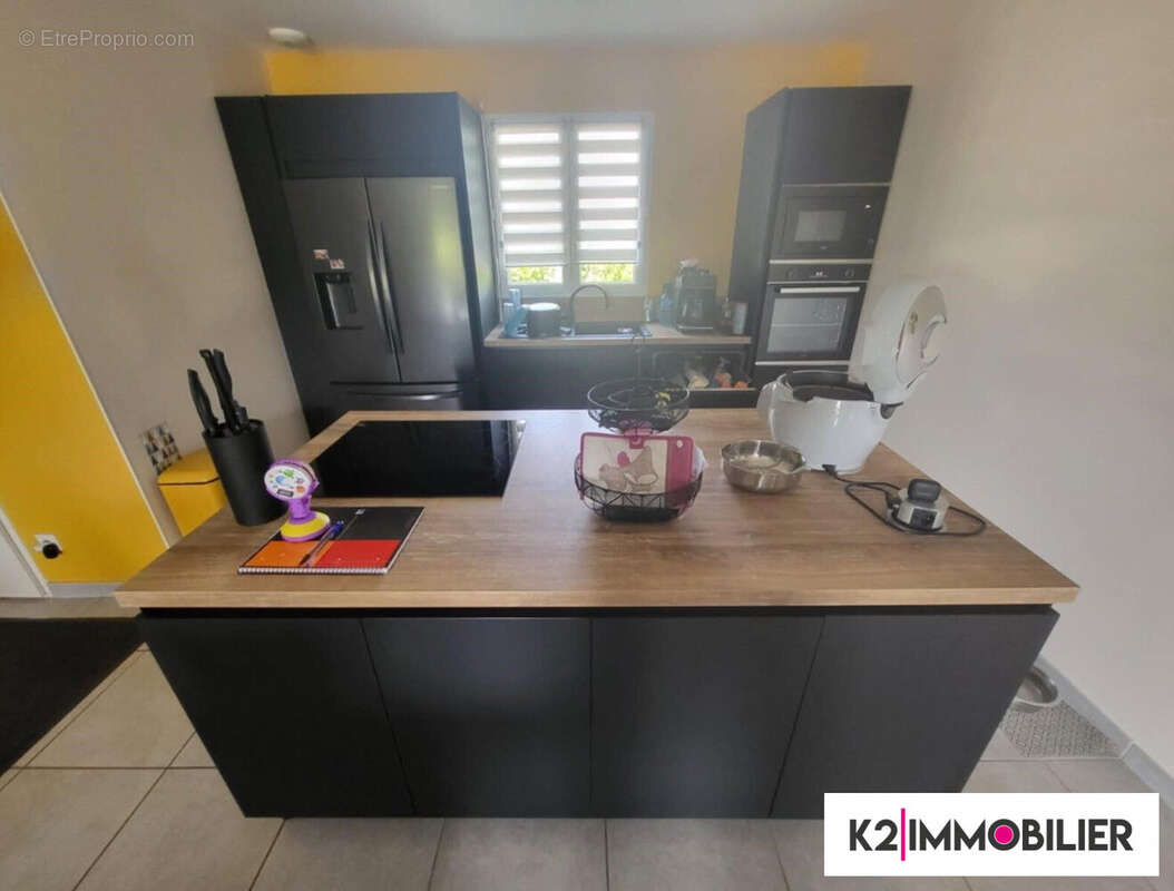 Maison à SAINT-GERVAIS-SUR-ROUBION