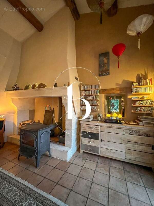 Maison à GOUDARGUES