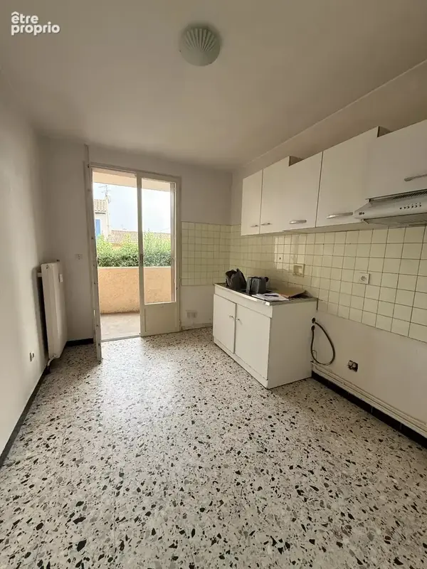 Appartement 85 m² à Nimes  - photo 2