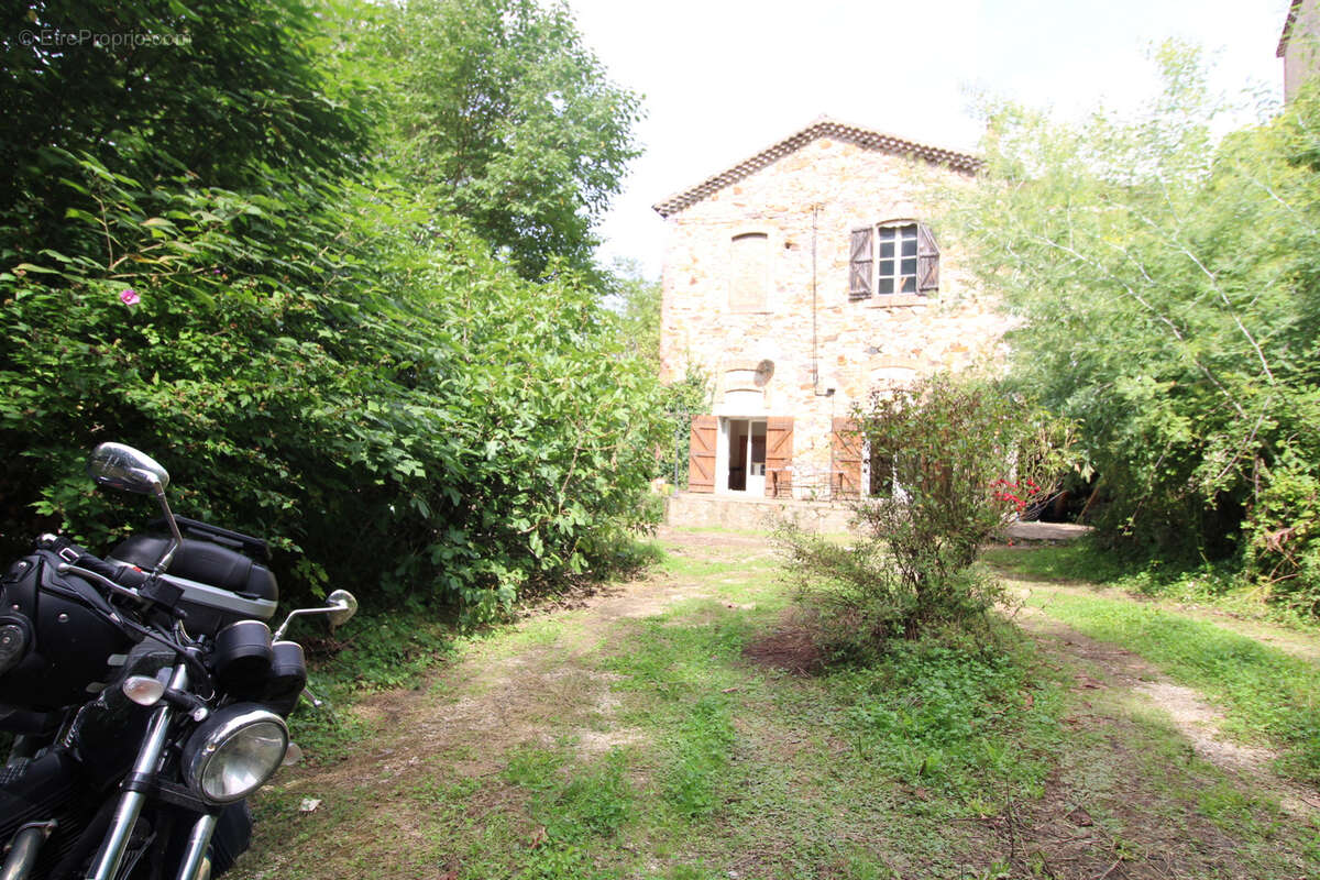 Maison à SAINT-AMBROIX