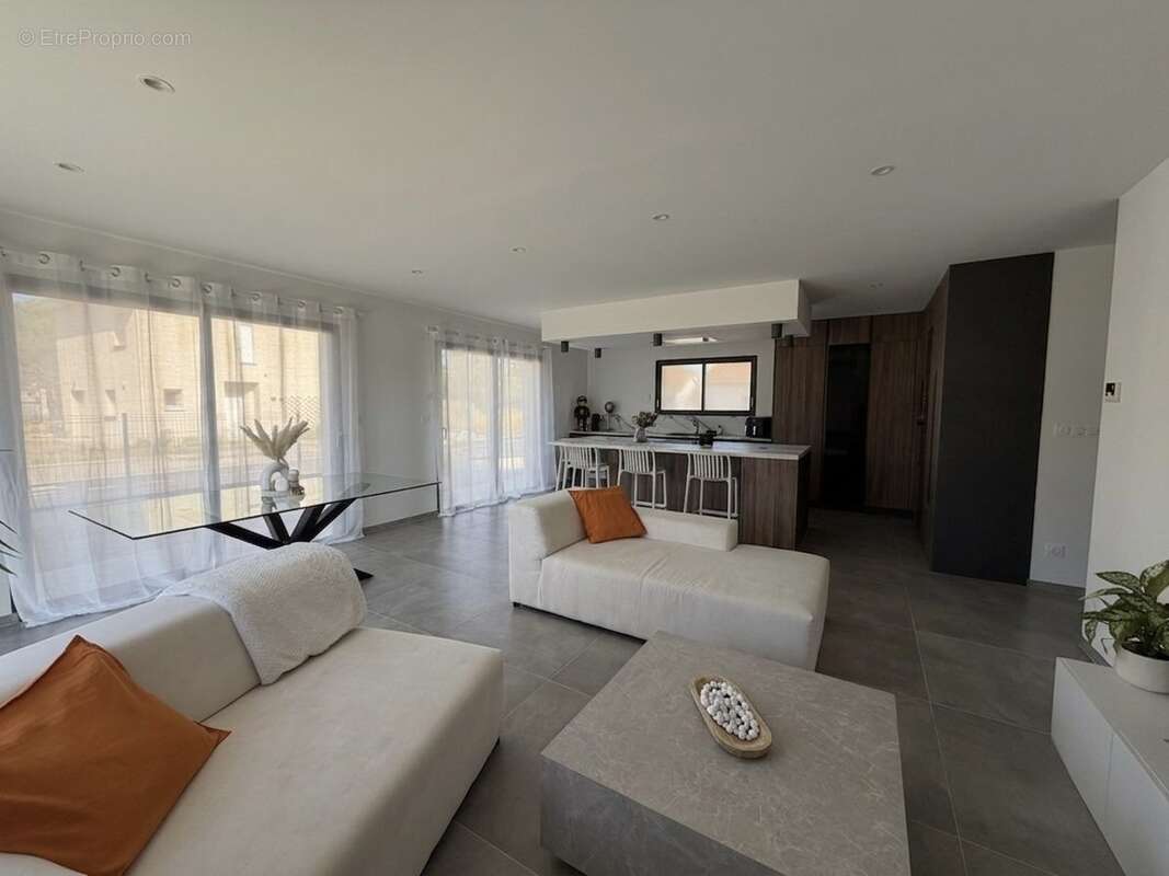 Maison 116 m² à Marcilloles  - photo 5